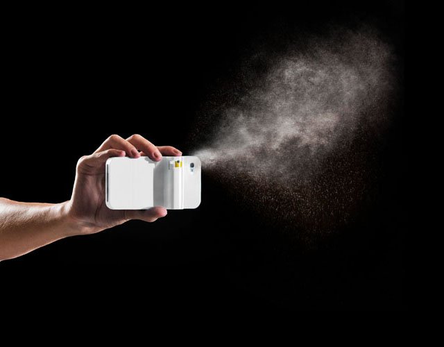 Spraytect Self-Defense iPhone 4/4S Case