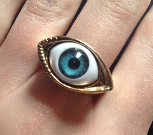 Eye Ring