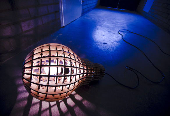 Wooden Bulb Lamp