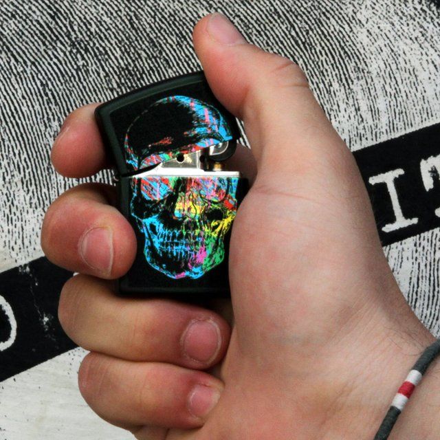 ’80s Skull Zippo Lighter