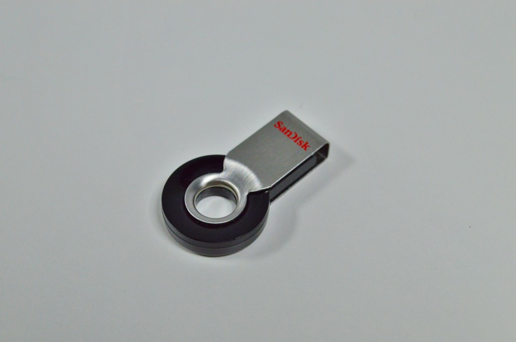 Cruzer Orbit USB Drive by SanDisk