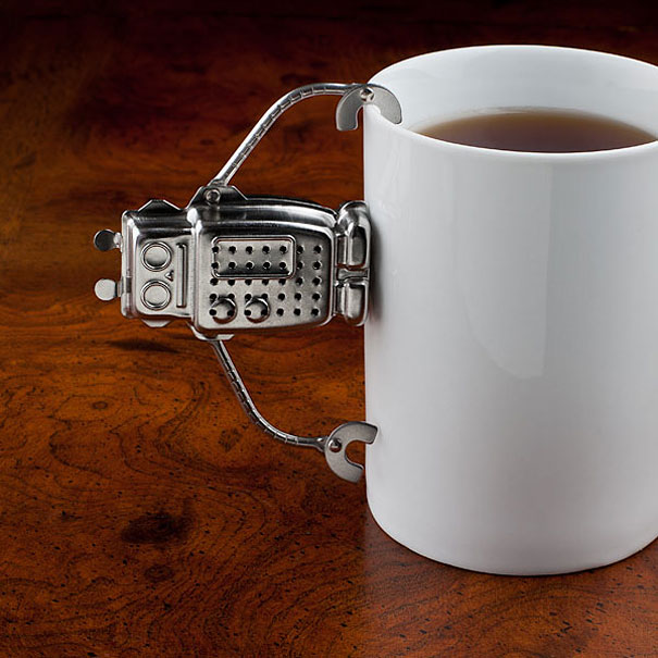 Robot Tea Infuser and Drip Tray