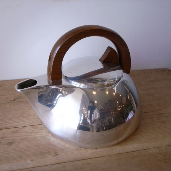 K3 Picquotware Tea Kettle