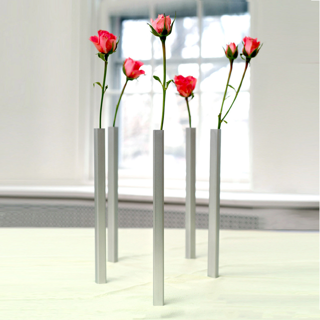 Magnetic Vase by DCI
