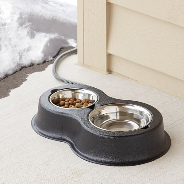 Heated Outdoor Cat Bowls