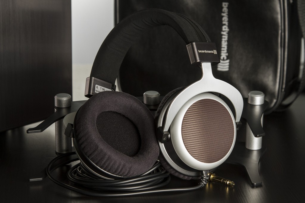 Beyerdynamic T90 Tesla Headphone