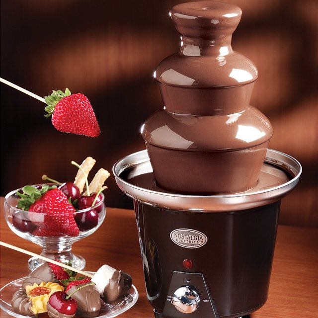 Mini Chocolate Fondue Fountain