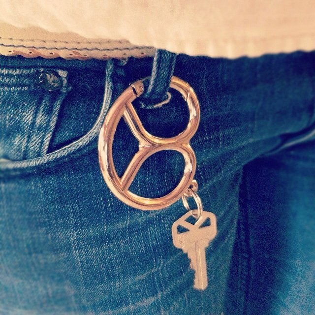 Pretzel Keyring