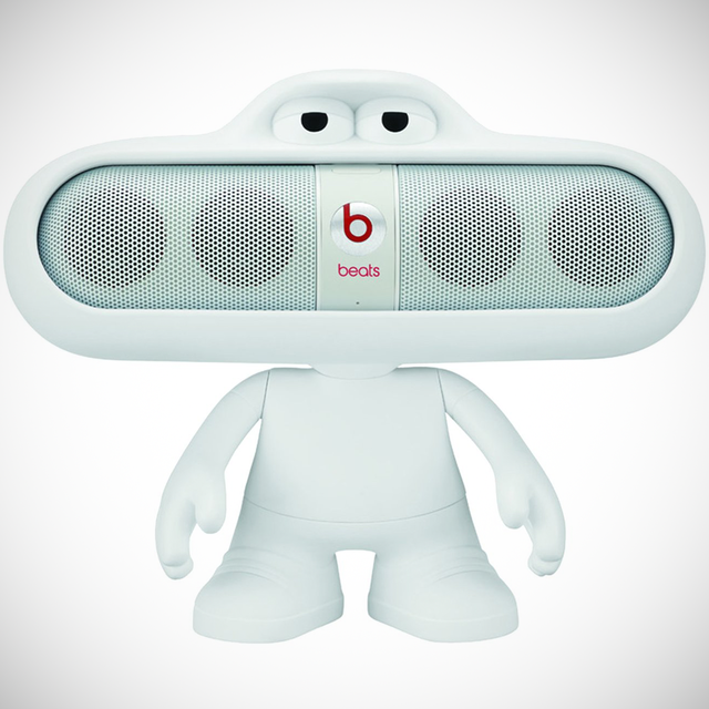 Beats Pill Dude Stand