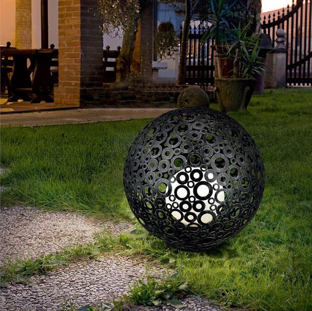 Ferroterra Outdoor Floor Lamp