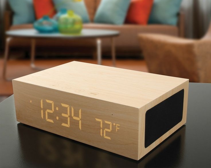 Speaker & Wooden Alarm Clock