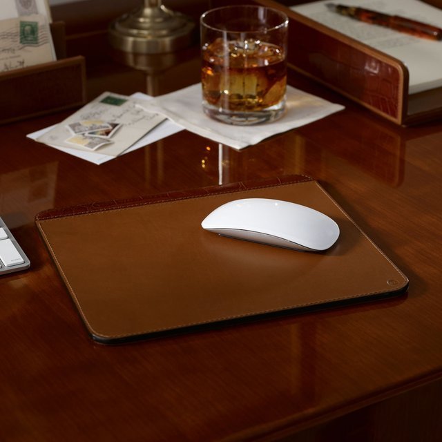 Moore Leather Mouse Pad