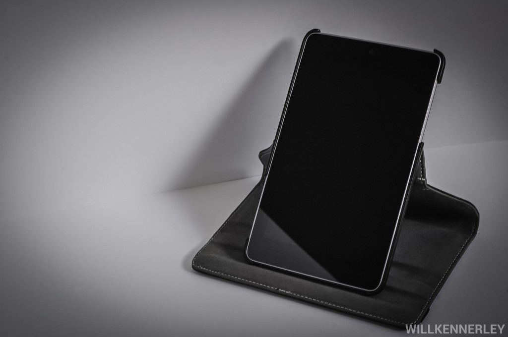 Rotating Stand for Nexus 7