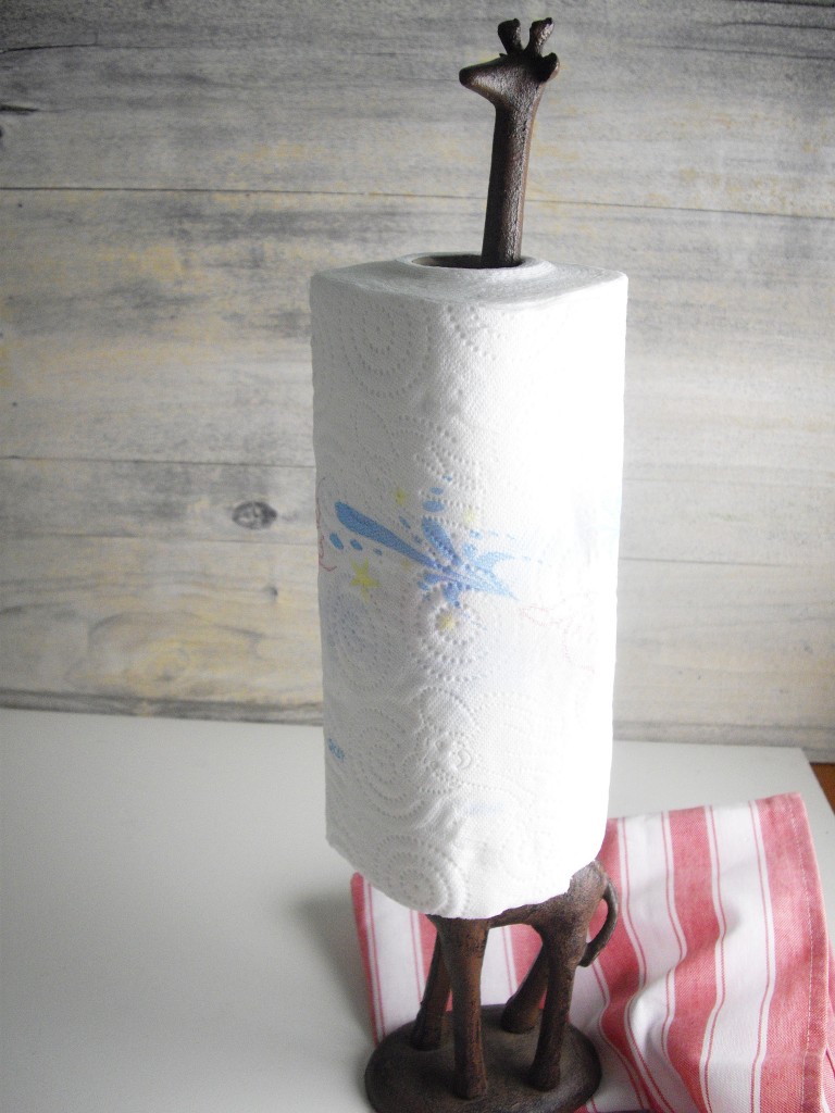 Giraffe Paper Towel Holder