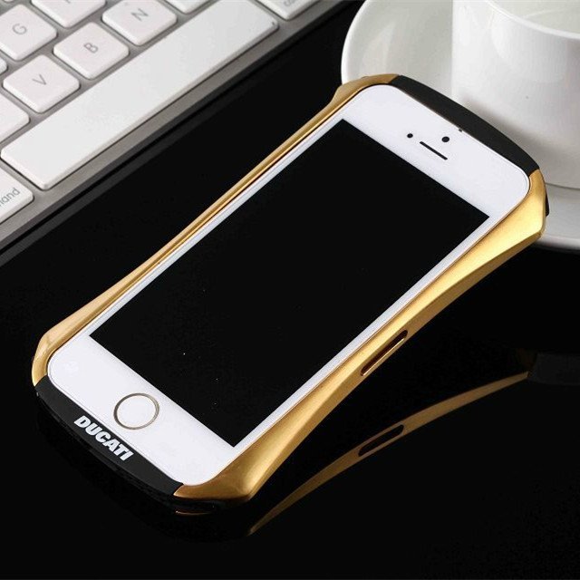 Draco Ventare A Aluminum iPhone 5 Bumper