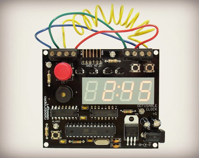 Defusable Alarm Clock