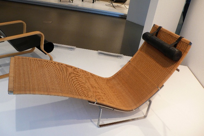 Hammock Chaise by Poul Kjaerholm