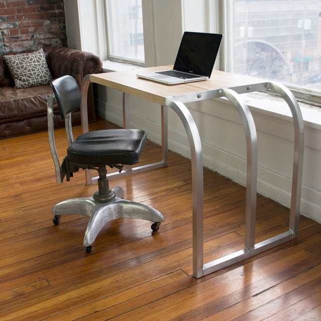 Airframe Desk