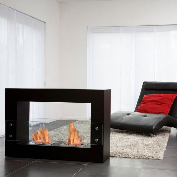 Qube Fireplace by Bio-Blaze