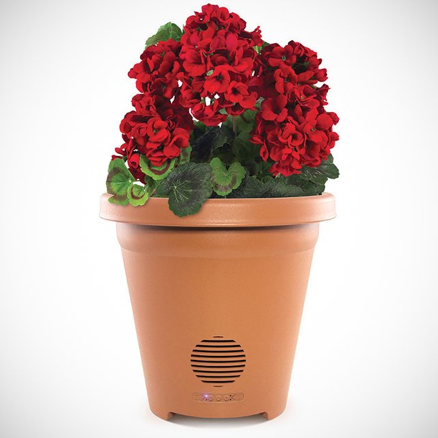 Wireless Outdoor Planter Speaker