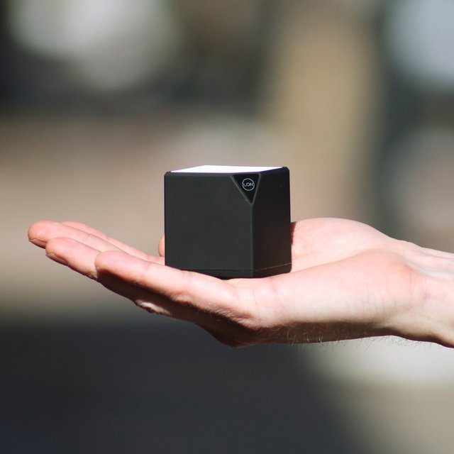 Little Bluetooth Speaker by LON