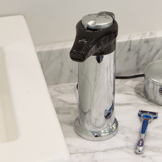 Heated Shaving Cream Dispenser