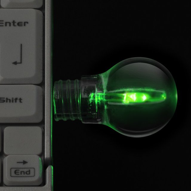 LED Bulb Flash Drive