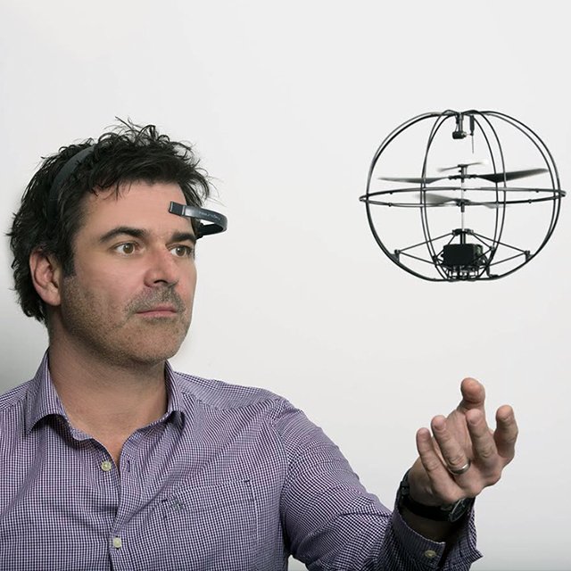 Mind-Controlled Helicopter by Puzzlebox Orbit