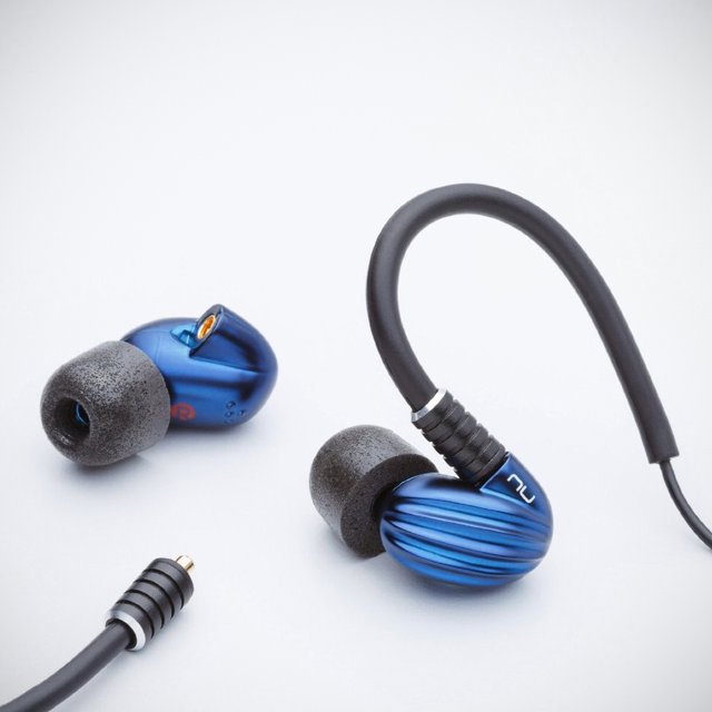 Primo 8 Phase-Coherent Quad-Speaker Earphones by Nuforce