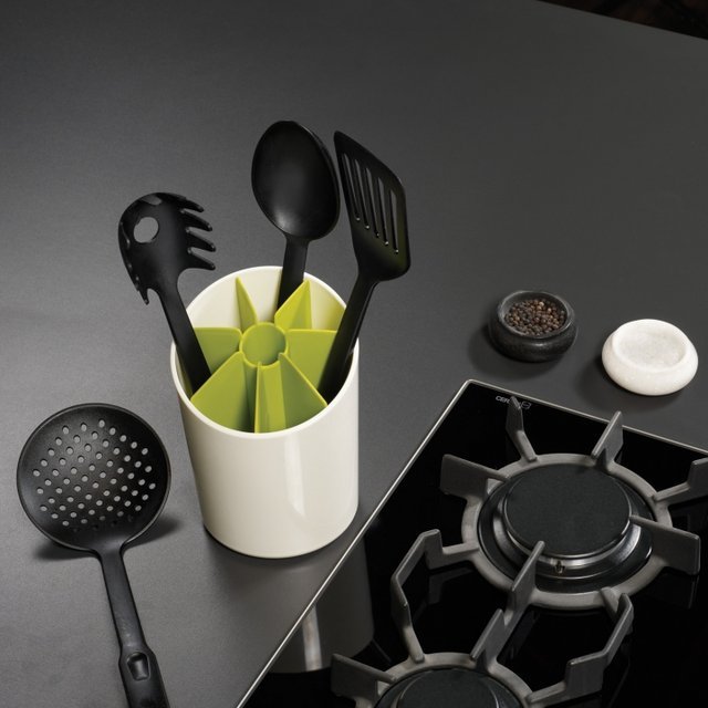 Segment Utensil Holder by Joseph Joseph