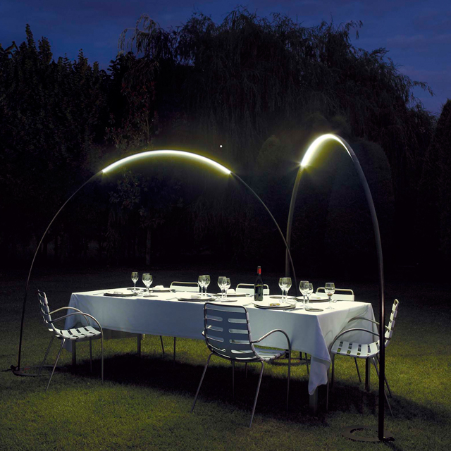 The Halley Outdoor Light