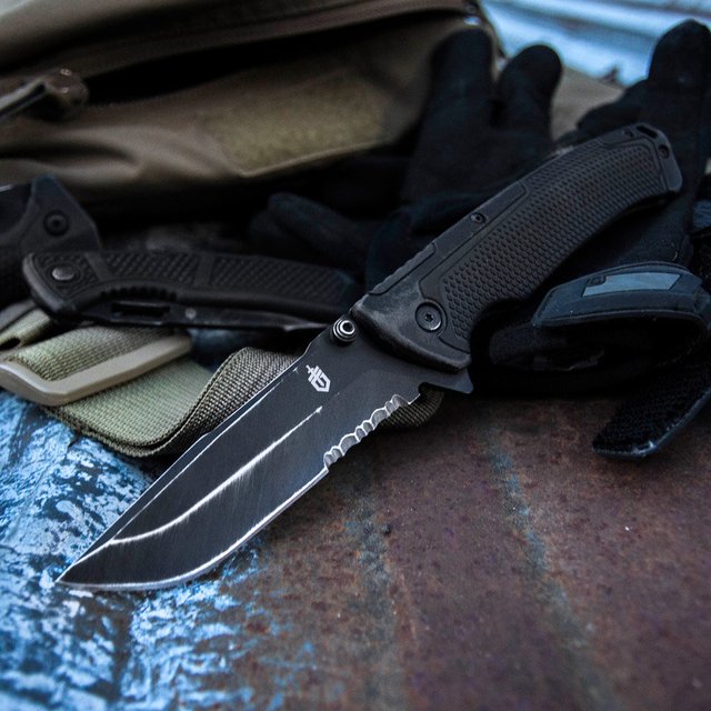 Gerber Decree Folding Knife