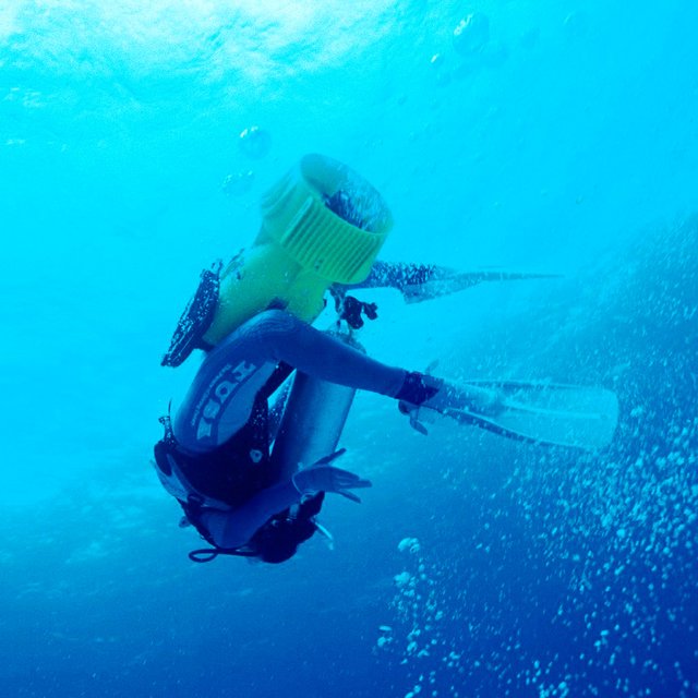 SAV-7 Underwater Scooter by Tusa