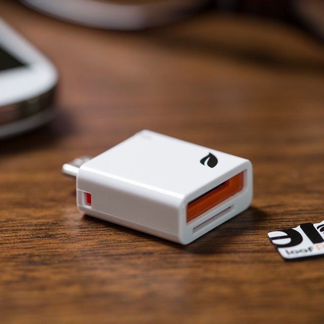 Access MicroSD Reader by Leef