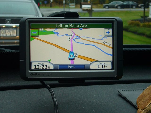 Garmin GPS with Lifetime Maps