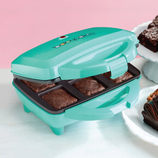 Babycakes Brownie Maker