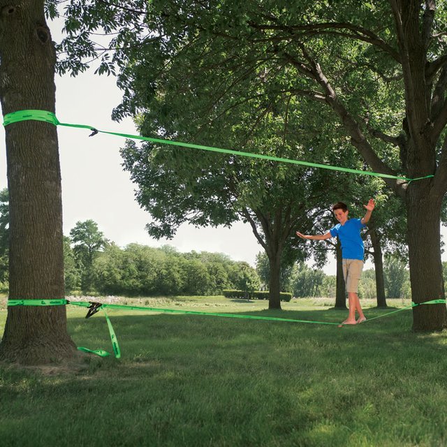 Backyard Slackline