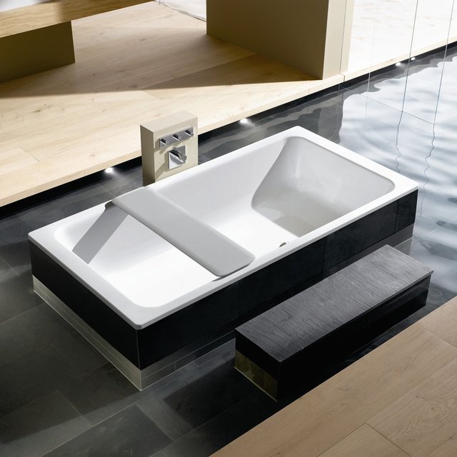 Bassino Bathtub