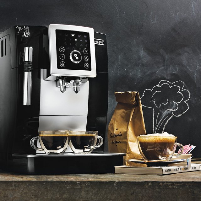 De’Longhi Magnifica S Compact Beverage Center