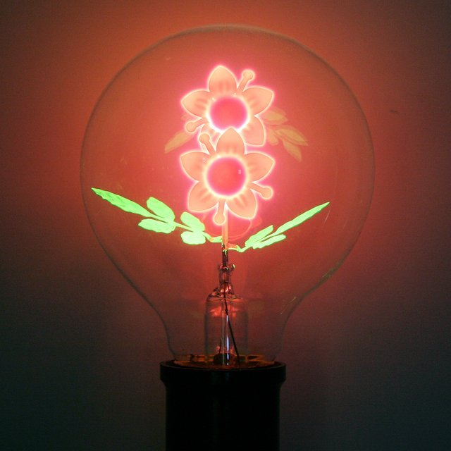 Flower Filament Light Bulb