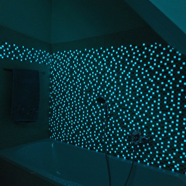 Lucedentro Photoluminescent Glass Tiles