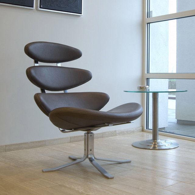 EJ Corona Leather Chair