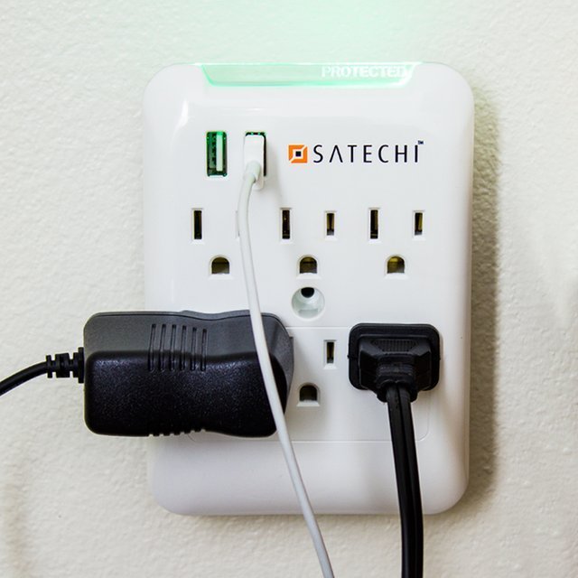 Satechi Slim Surge Protector White 2.4 amp Output