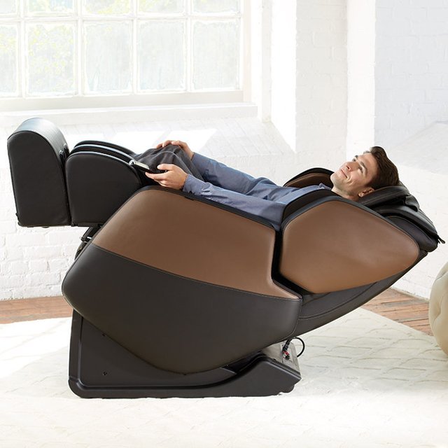 Renew Zero-Gravity Massage Chair