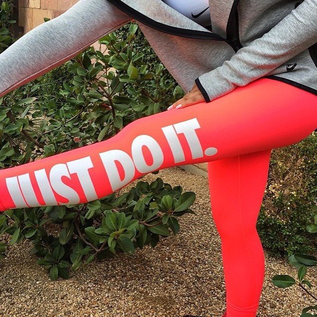 nike pro hyperwarm compression tights