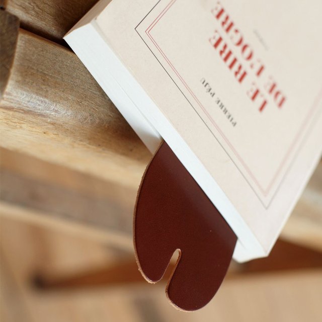 Tabi Bookmark by Maison Martin