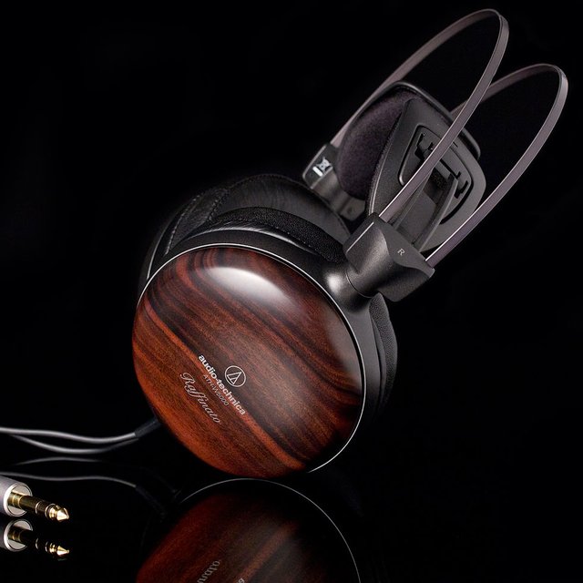 Audio-Technica ATH-W5000 Audiophile Headphones