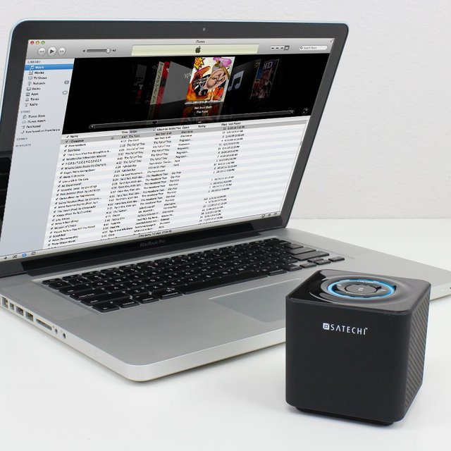 Satechi ST-69BTS Audio Cube Portable Bluetooth Speaker System