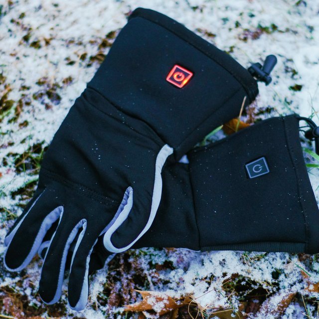 Wireless Rechargeable Heated Glove Liners