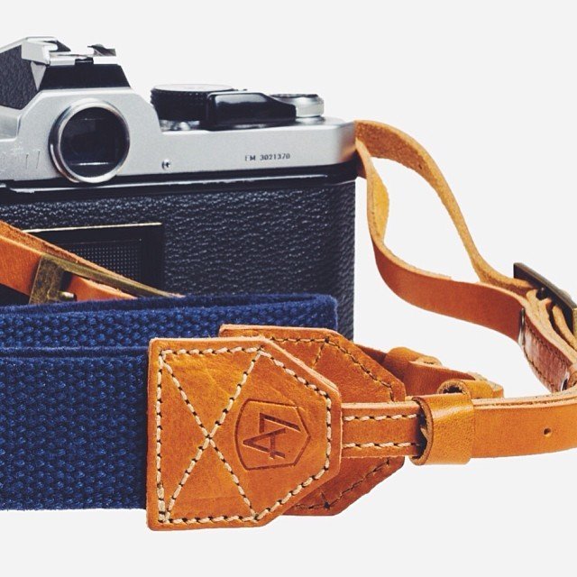 Porter Canvas/Suede Camera Strap by A7